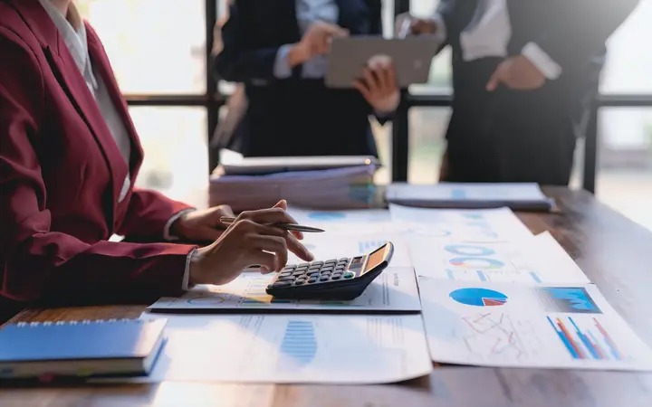 Expert-comptable pour franchisé à Lyon : reporting financier d'un réseau de points de vente